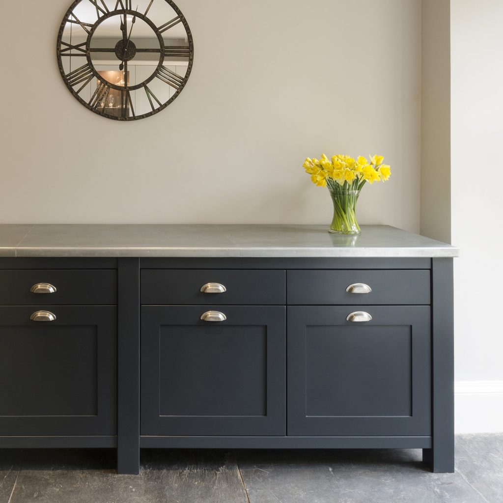 AND made-to-measure antique zinc worktop (photo credit: Treyone)